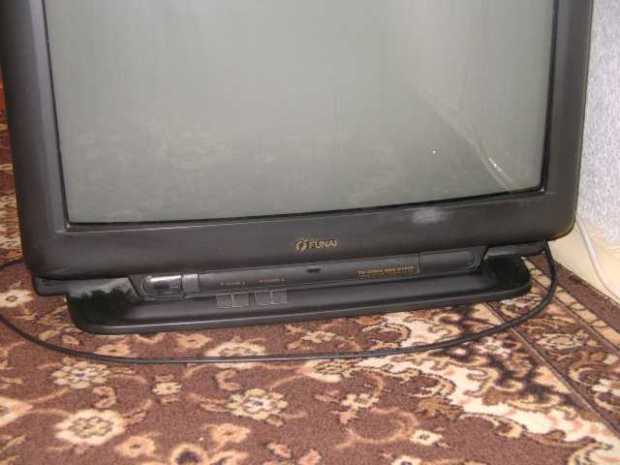 Замена конденсаторов телевизора Daewoo Electronics на дому